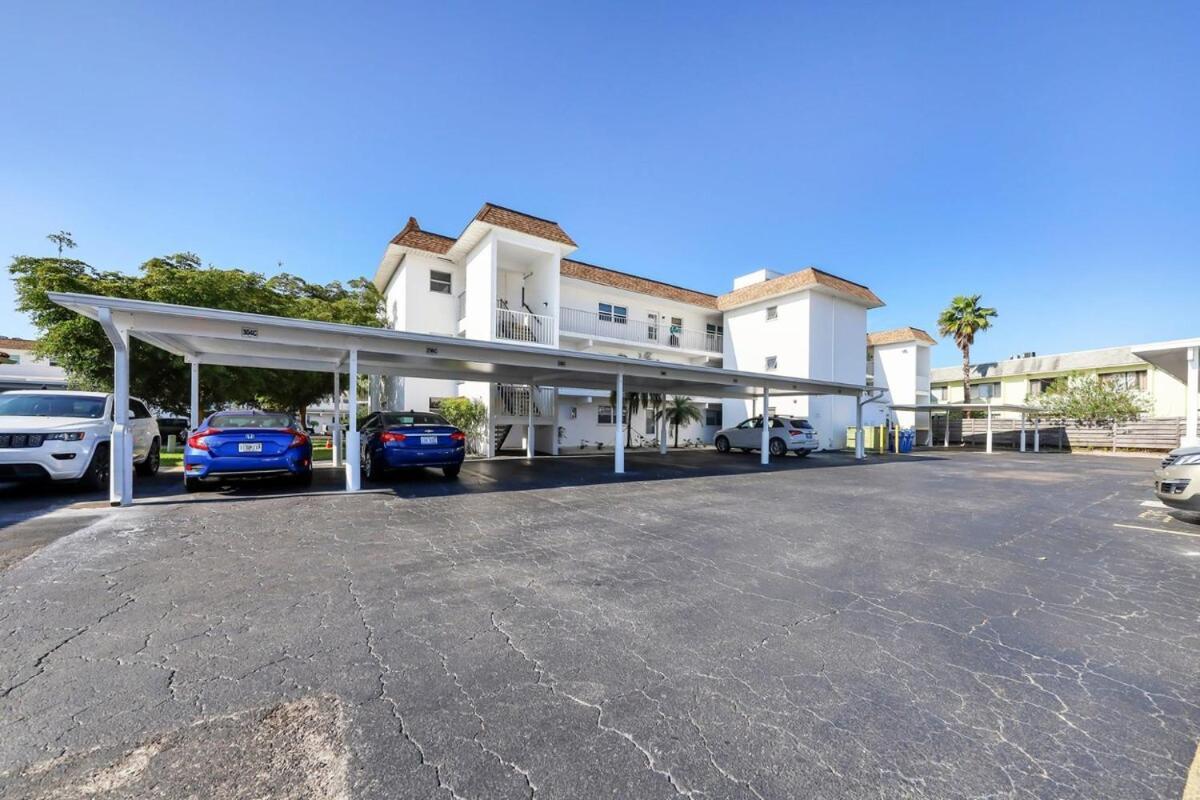 2 Bed 2 Bath Centrally Located On Siesta Key Sarasota Luaran gambar